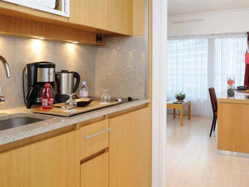 Residhome Courbevoie La Defense מראה חיצוני תמונה