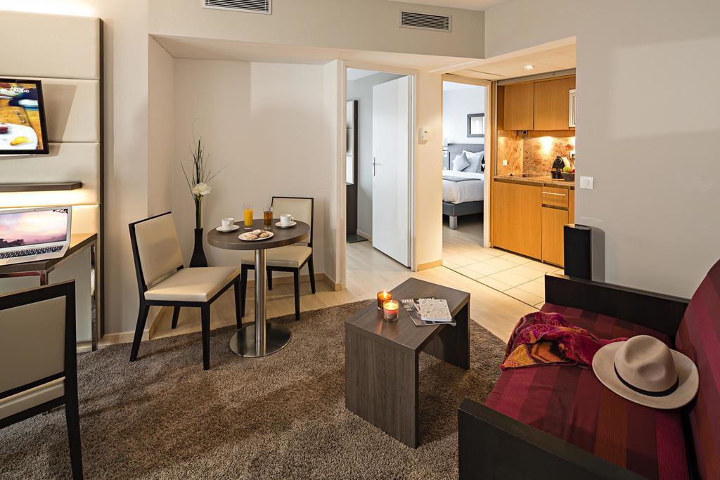 Residhome Courbevoie La Defense מראה חיצוני תמונה